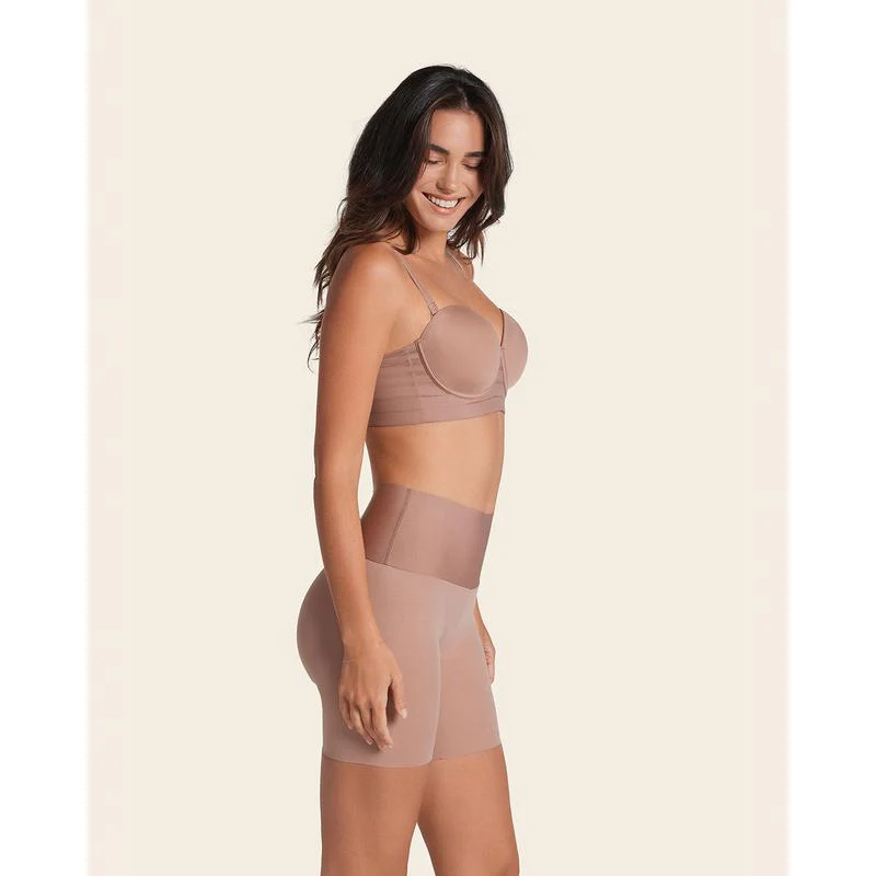 Stay-In-Place Seamless Shaper Short - Image 9